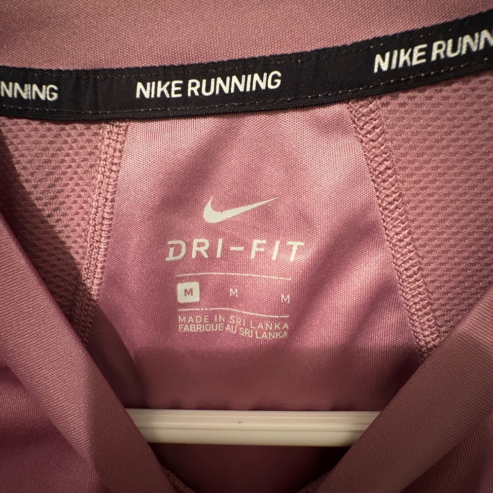 Nike Dri-FIT Pink Running Shirt - Picture 4 of 5